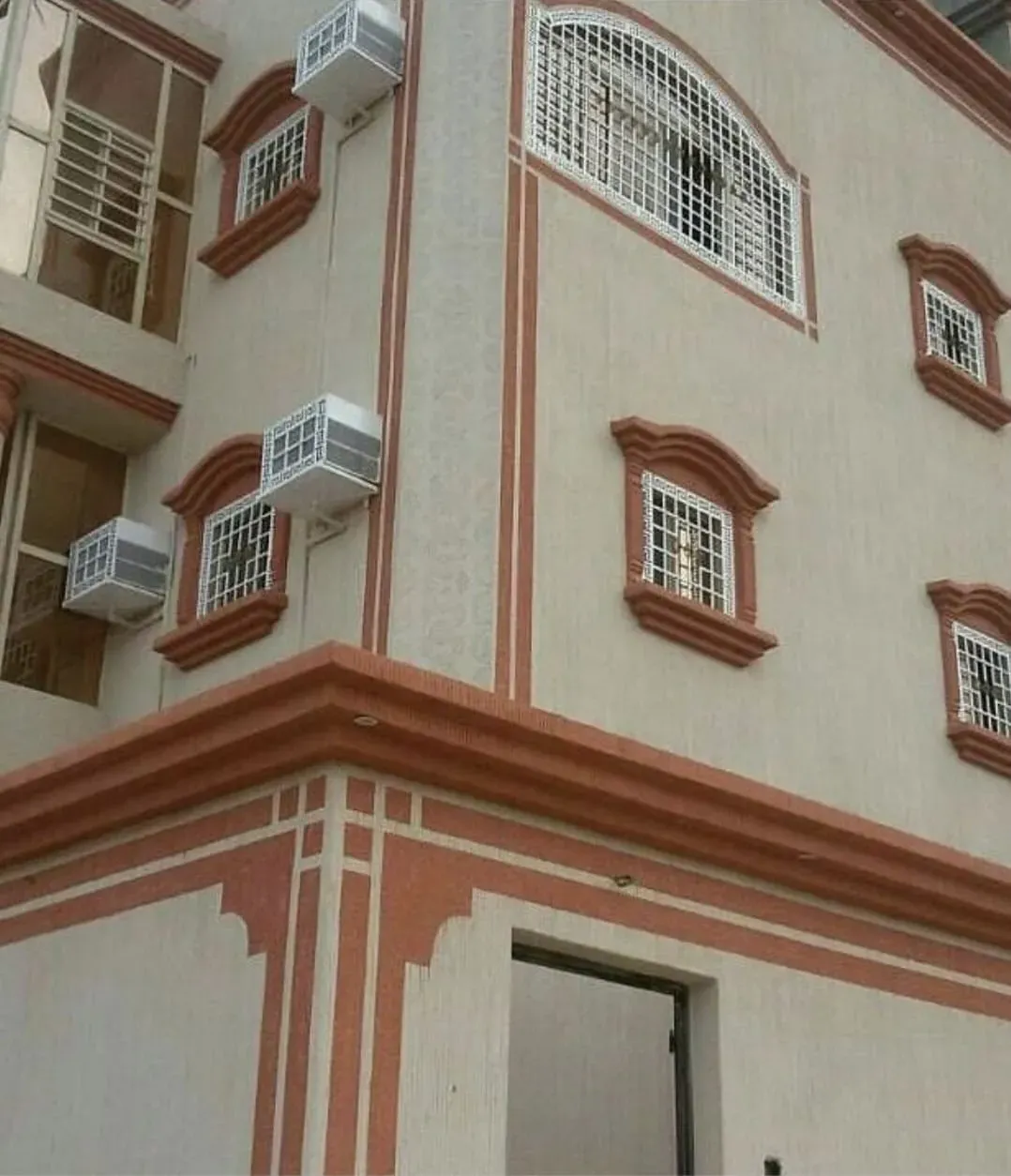 معلم دهانات خارجية للفلل حي البساتين بجدة متخصص وموثوق 
