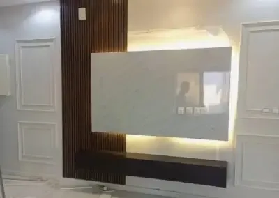 معلم ديكورات بديل الخشب محترف وموثوق في حي شرق جدة 