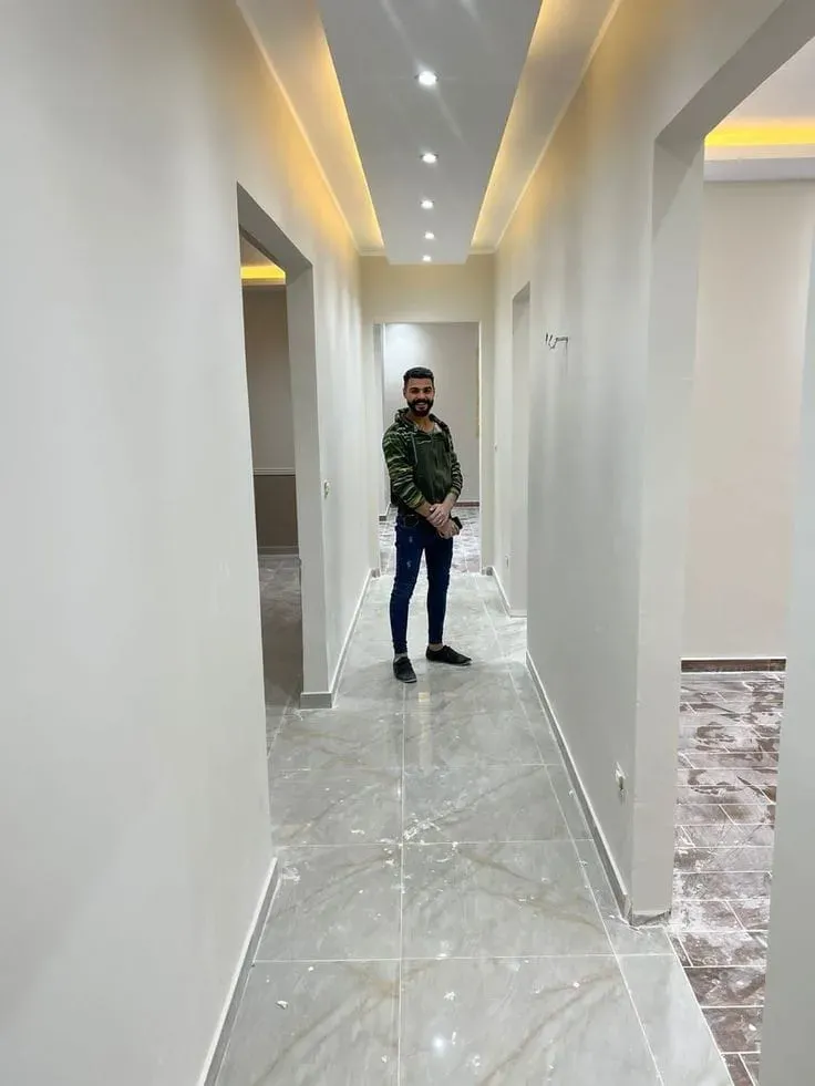 معلم دهانات داخلية في حي الخالدية بجدة 