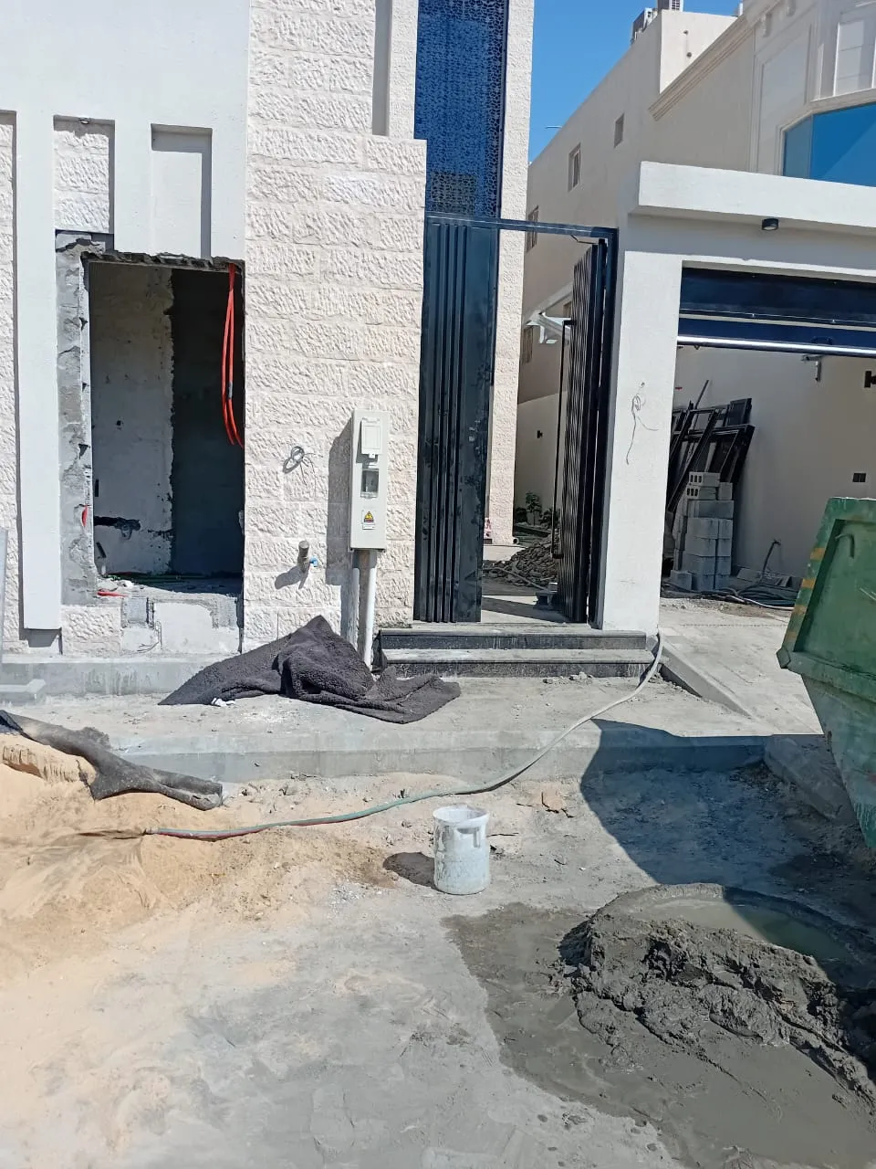 معلم لياسة وترميم وتشطيب المباني السكنية بجدة 