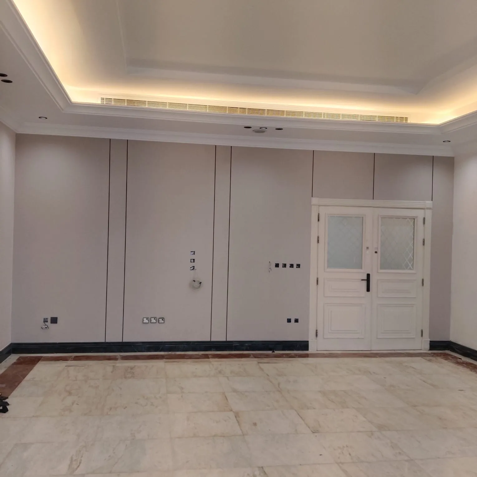 معلمون محترفين في تركيب بديل الشيبورد في جدة 