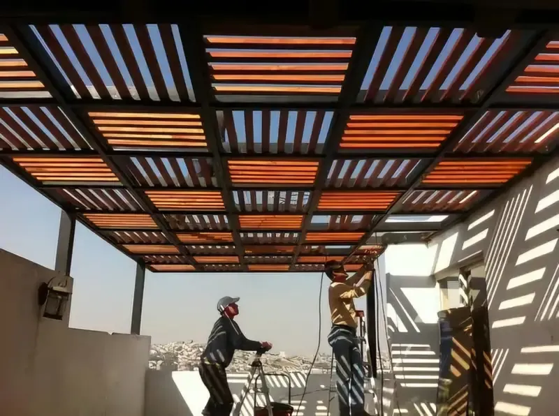 محداد مظلات جلسات خارجية وبرجولات حي الشرفية بجدة 