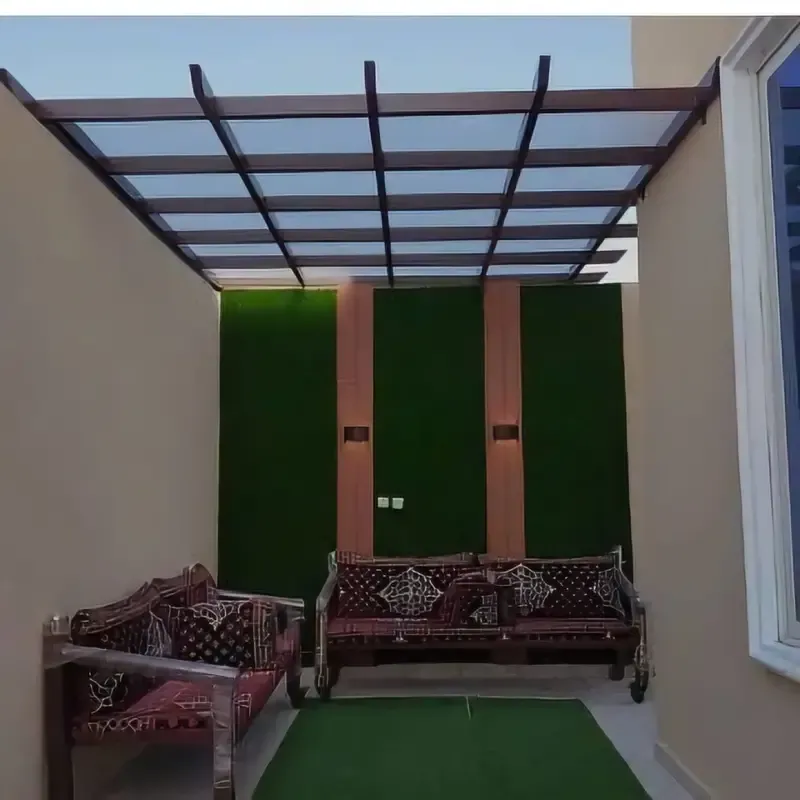 محداد مظلات جلسات خارجية وبرجولات حي الشرفية بجدة 