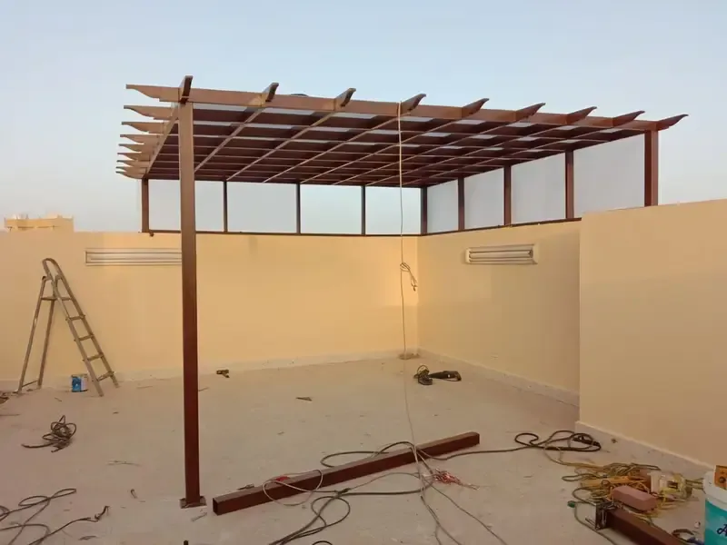 محداد مظلات جلسات خارجية وبرجولات حي الشرفية بجدة 