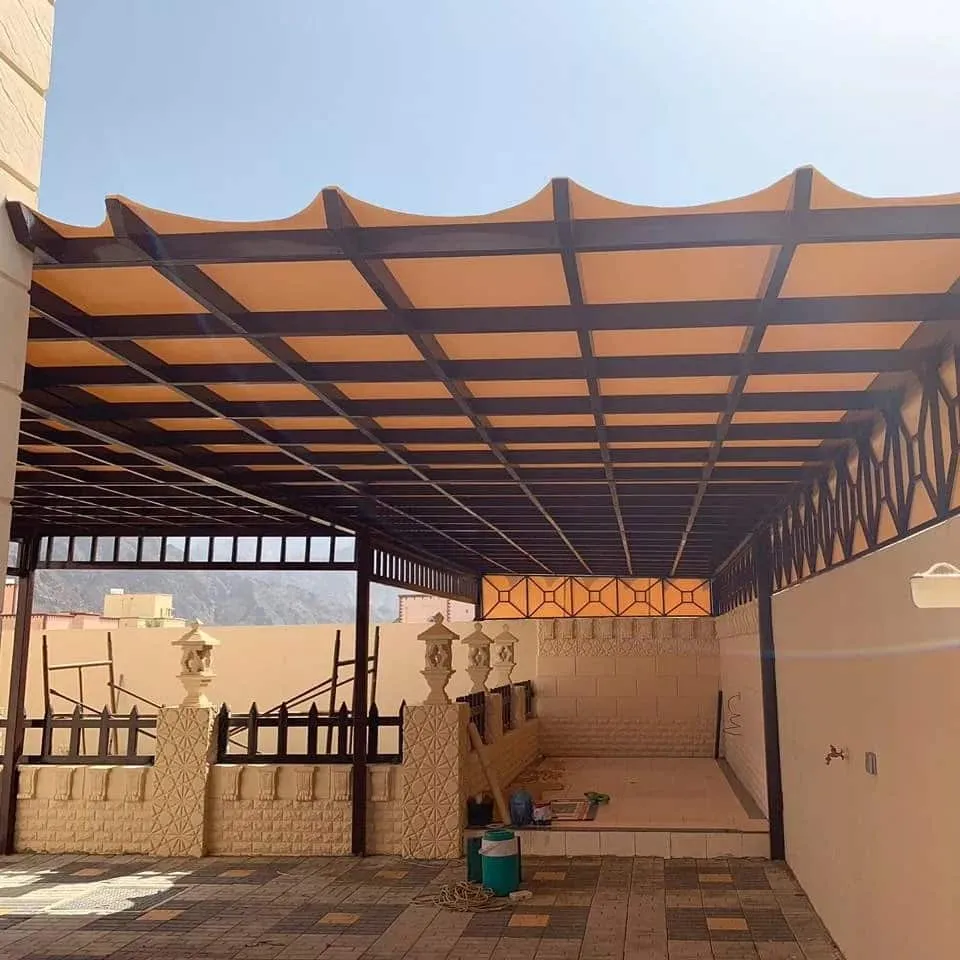 محداد مظلات جلسات خارجية وبرجولات حي الشرفية بجدة 